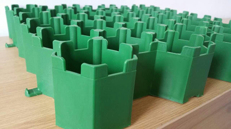 植草格